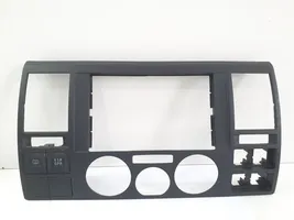 Volkswagen Transporter - Caravelle T5 Radio/GPS head unit trim 7H0857237E