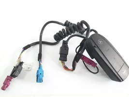 Mercedes-Benz E W211 Bluetoothin ohjainlaite/moduuli A2038201311