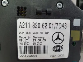 Mercedes-Benz E W211 Etuistuimen valo A2118206201