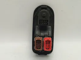 Renault Mascott Interrupteur commade lève-vitre 8200206602