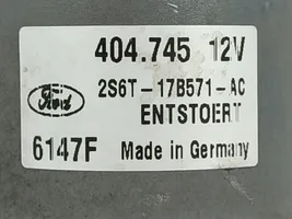 Ford Fiesta Silniczek wycieraczek szyby przedniej / czołowej 2S6T17B571