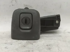 Renault Clio II Tailgate lock latch 