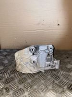 Opel Combo E Soporte de montaje del compresor de A/C 9823598480