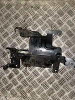 Opel Corsa F Välijäähdyttimen putkien kannake 982742838002