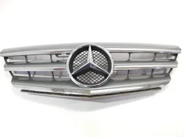 Mercedes-Benz GLA W156 Atrapa chłodnicy / Grill 2078880260