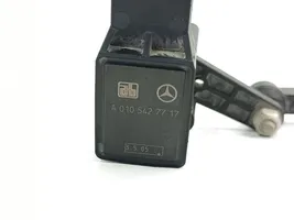 Mercedes-Benz C W203 Sensor A0105427717