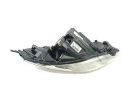 Suzuki Splash Lampa przednia 89317081