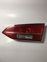 Hyundai Santa Fe Lampy tylnej klapy bagażnika 924062W0