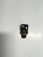 Mercedes-Benz Sprinter W901 W902 W903 W904 Fuel pressure sensor 0281002672