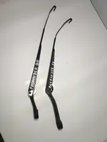 Nissan Pathfinder R50 Front wiper blade arm A25LD