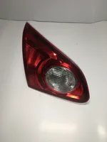 Nissan Qashqai Takaluukun takavalot 26555JD800