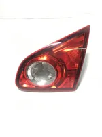 Nissan Qashqai Takaluukun takavalot 26550JD800