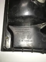 Toyota Hilux (N140, N150, N160, N170) Lampa tylna 0821219B4L