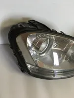 Mercedes-Benz ML W164 Lampa przednia 263348