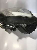 Mercedes-Benz ML W164 Lampa przednia E410206