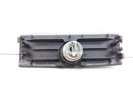 Opel Vectra C 12V Steckdose hinten 13111083