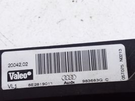 Audi A4 S4 B7 8E 8H Scambiatore elettrico riscaldamento abitacolo 8E2819011