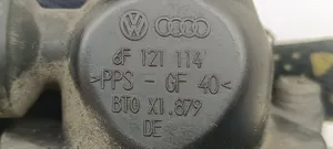 Volkswagen Golf V Moottorin vesijäähdytyksen putki/letku 6F121114