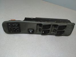Mitsubishi Pajero Interruptor del elevalunas eléctrico MR96123X5