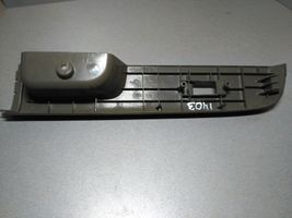 Nissan Patrol Y61 Support bouton lève vitre porte avant TK068090VB000