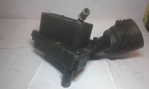 Opel Vectra C Supporto di montaggio del filtro dell’olio 5989070231