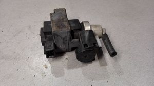 Hyundai Tucson JM Vacuum valve 70027200