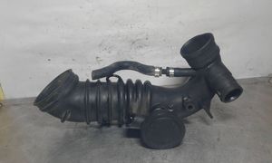 Volkswagen PASSAT B5 Tube d'admission d'air 058133356A