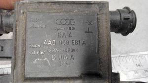 Audi A4 S4 B5 8D Durų elektronikos valdymo blokas 4A0959981A