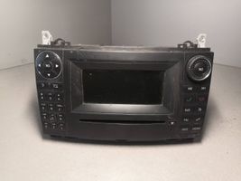 Mercedes-Benz Sprinter W906 Radio / CD-Player / DVD-Player / Navigation A1699002000