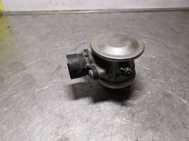 Volkswagen Golf IV Soupape vanne EGR 037131351