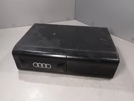 Audi A6 S6 C5 4B Changeur CD / DVD 4D0035111