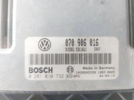 Volkswagen Transporter - Caravelle T5 Komputer / Sterownik ECU i komplet kluczy 070906016