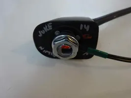 Nissan Juke I F15 Radion antenni 