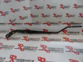 Renault Captur Front wiper blade arm 