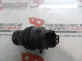 Toyota Prius (XW30) Pompe de lave-glace de pare-brise 