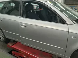 Audi A4 S4 B7 8E 8H Tür vorne 