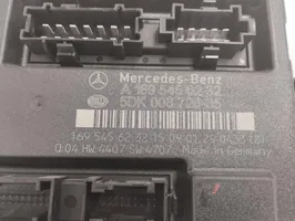 Mercedes-Benz A W169 Saugiklių blokas 