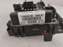 Peugeot 307 Module de fusibles 9650664180