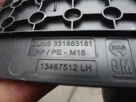 Opel Insignia B Poszycie klapy tylnej bagażnika i inne elementy 13487512