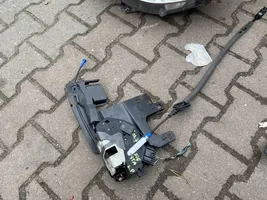 Ford Fiesta Priekinė durų spyna AM5A-U21813-AE