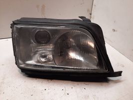 Audi A6 S6 C4 4A Lampa przednia 