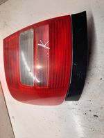 Audi A4 S4 B5 8D Lampa tylna 8D0945095D