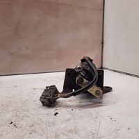 Opel Omega B1 Pedal del acelerador 0205001039