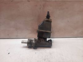 Volkswagen PASSAT B4 Główny cylinder hamulca 358611307