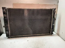 Volkswagen PASSAT B5.5 Radiateur de refroidissement 8D0121100