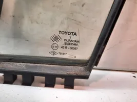 Toyota Corolla Verso E121 Mazā "A" tipa priekšējo durvju stikls (četrdurvju mašīnai) 43R00097