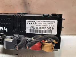 Audi A4 S4 B6 8E 8H Climate control unit 8E0820043H