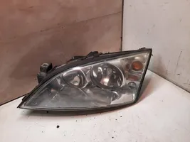 Ford Mondeo Mk III Lampa przednia 1S7113006AK