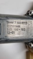 BMW 7 F01 F02 F03 F04 Galinis varikliukas langų pakėlėjo 985158102