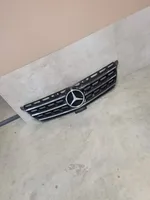 Mercedes-Benz ML W166 Grotelės viršutinės A1668800123